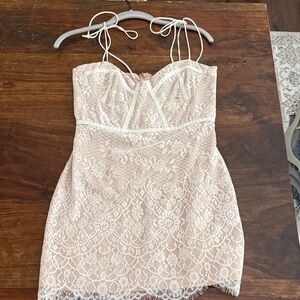 White Lace mini Dress
